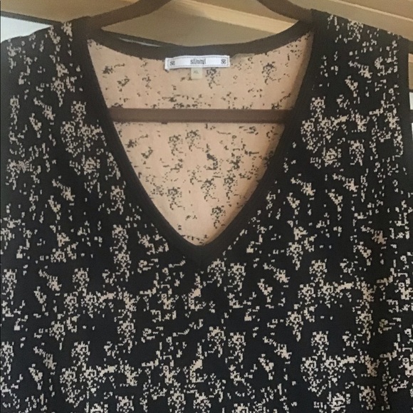 New dress never worn woollen dress knee length - Picture 3 of 8